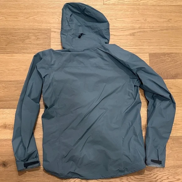 Arc'teryx Men's Zeta SL Shell jacket, large - Picture 4 of 15